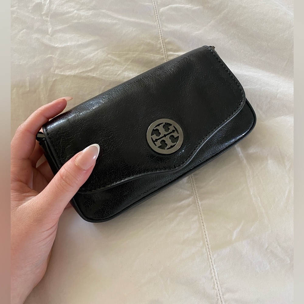 Tory Burch Robinson Black Leather Flap Crossbody Clutch Chain Strap - Excellent - Picture 5 of 13